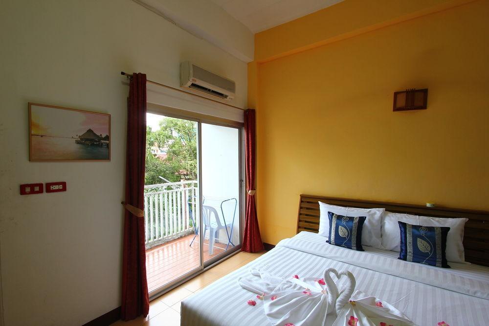 Sea U Honey Hotel Patong Exterior photo