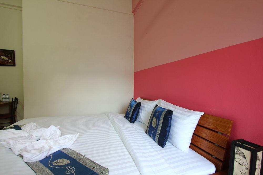 Sea U Honey Hotel Patong Exterior photo