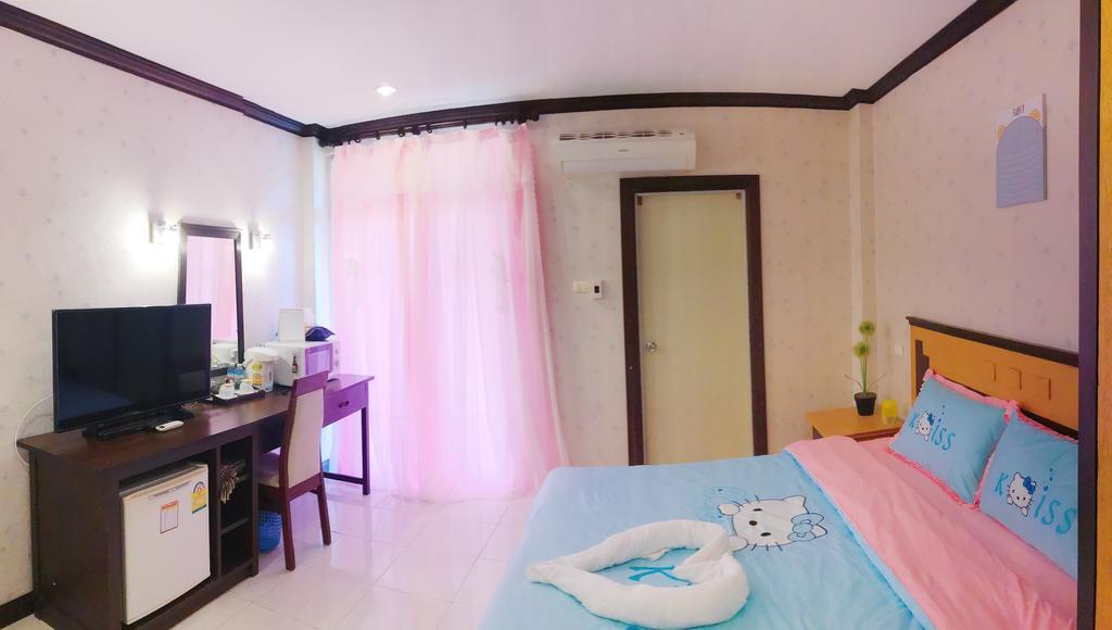 Sea U Honey Hotel Patong Exterior photo