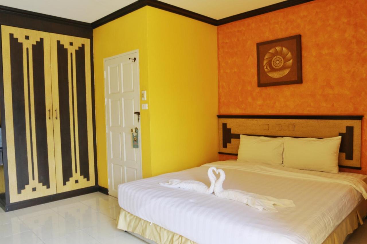 Sea U Honey Hotel Patong Exterior photo