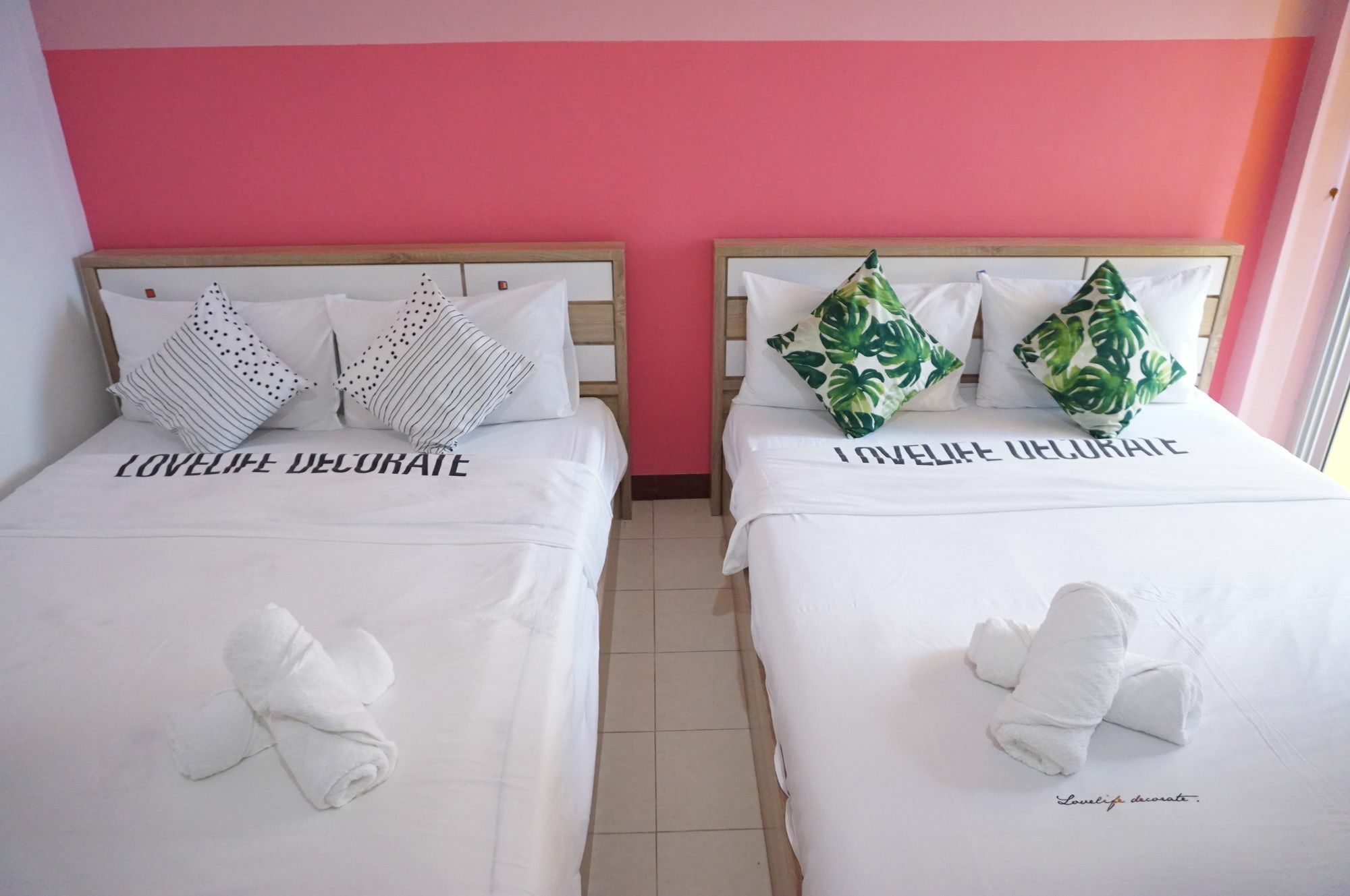 Sea U Honey Hotel Patong Exterior photo